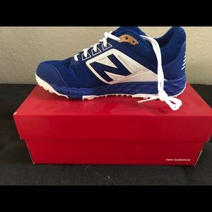 New Balance Men’s Turf Cleats size 10